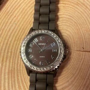 Geneva Watch with brown rubber band & rhinestones - EUC (needs battery)